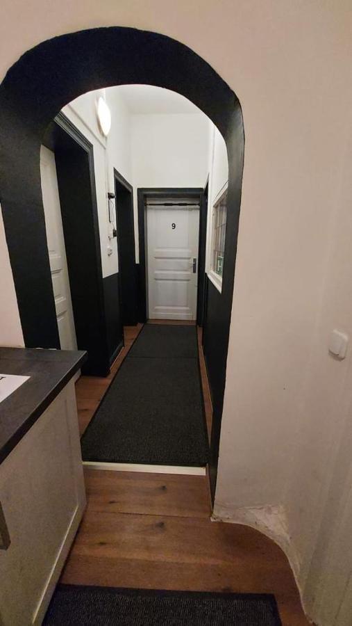 Adam'S Hostel - Self Check-In & Only Private Rooms Düsseldorf Kültér fotó